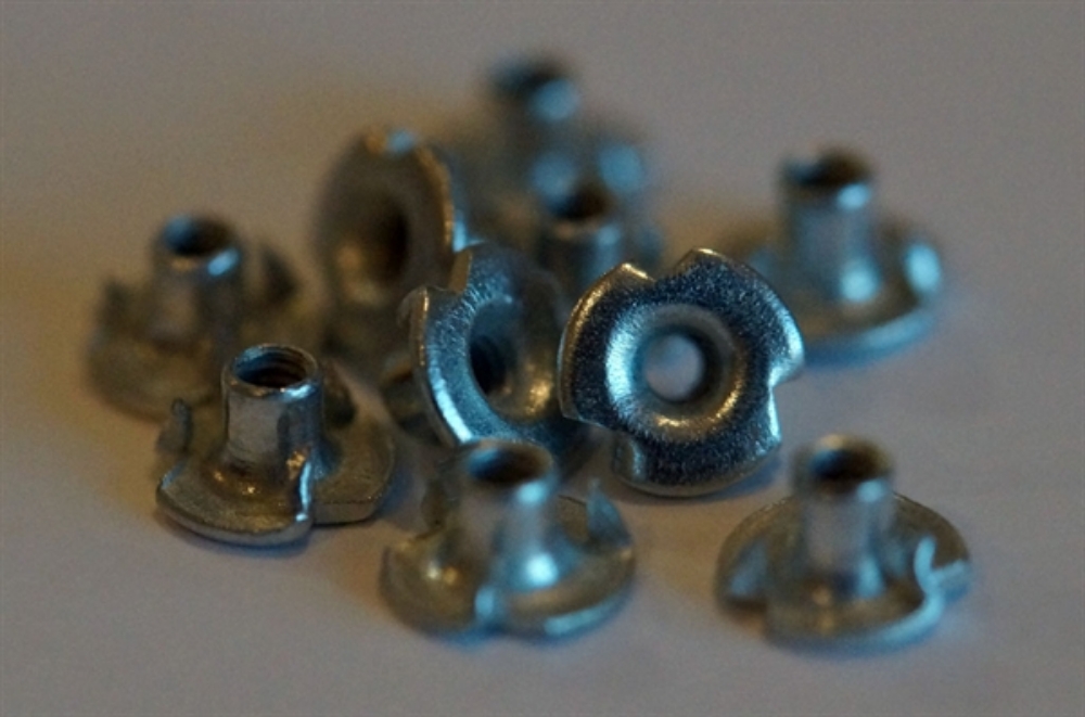 Picture of 50 pack x M2.5 Blind Nuts