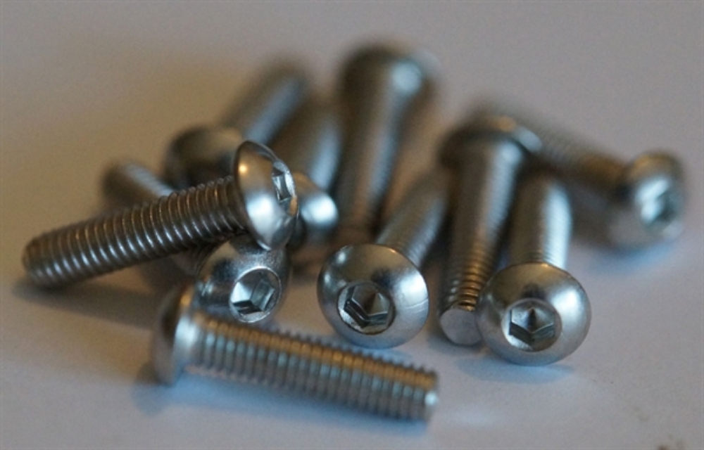 Picture of 10 x 3mm x 12mm Button Head Stainless Threads