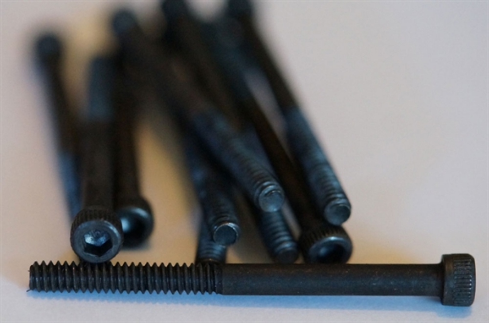 Picture of 5 x 6-32 1-3/4 Inch Socket Head Threads