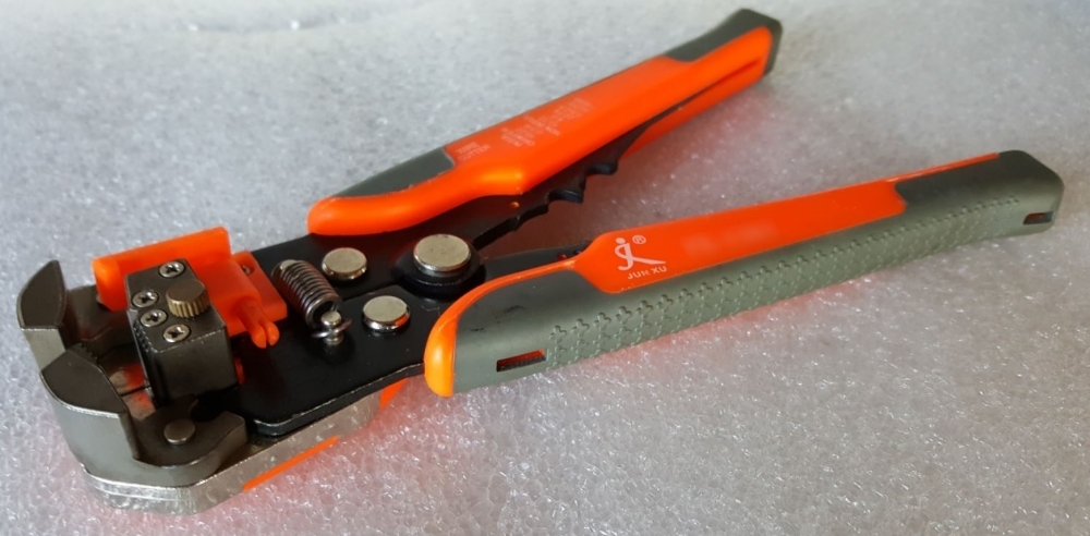 Deluxe Wire Stripper